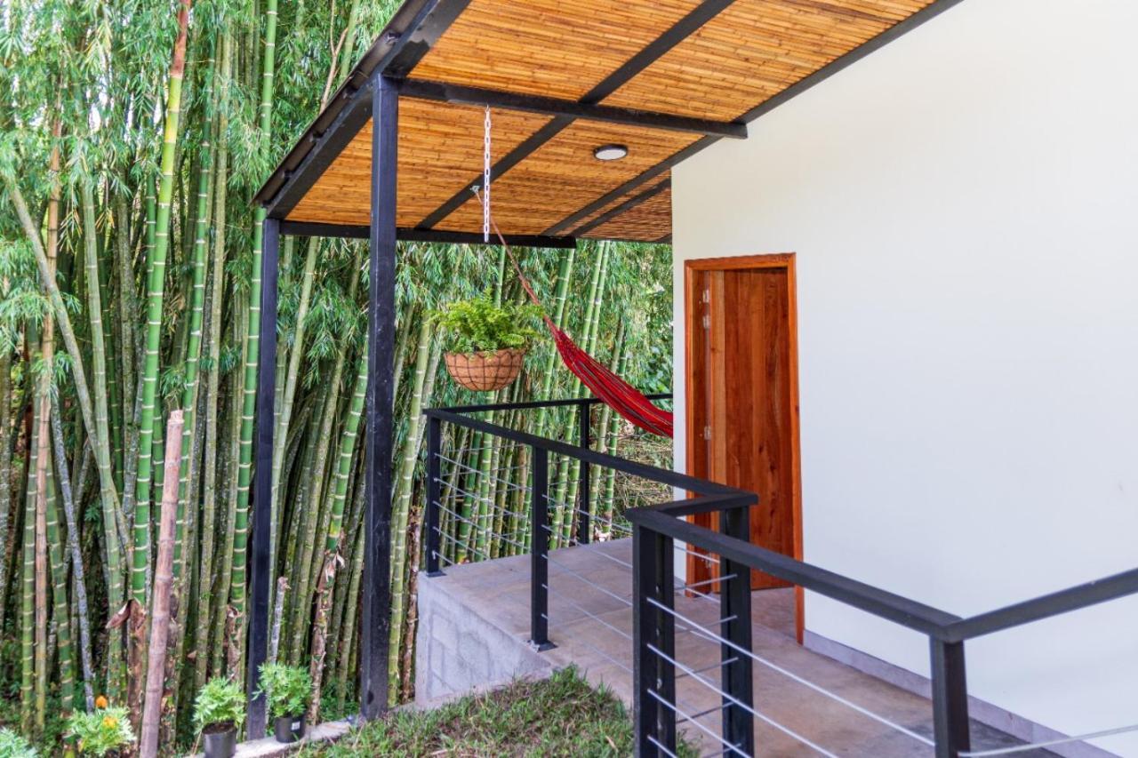 Agradable Cabana Cafetera Con Jacuzzi A 12 Min Del Centro De Pereira Buitenkant foto
